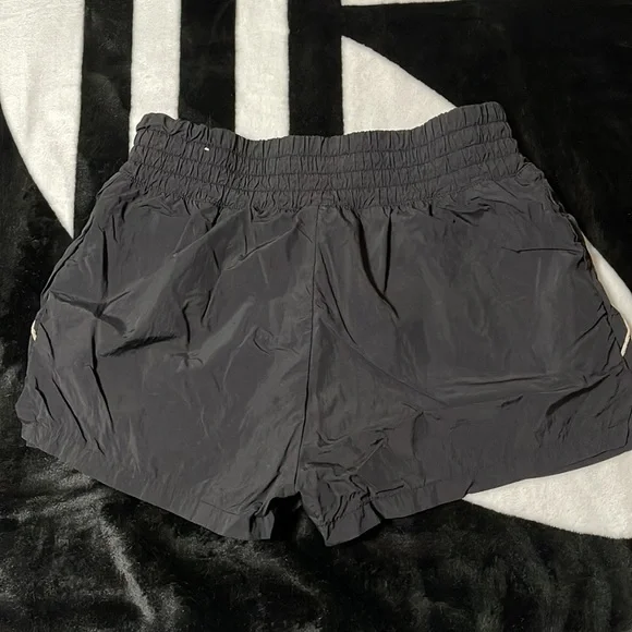 PINK VS Shorts - Picture 7 of 7